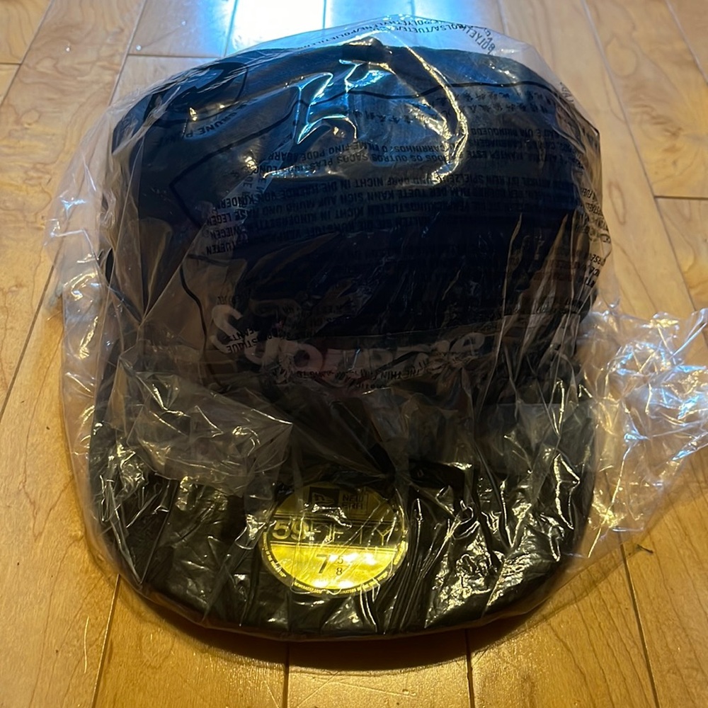 supreme champions fitted new era hat